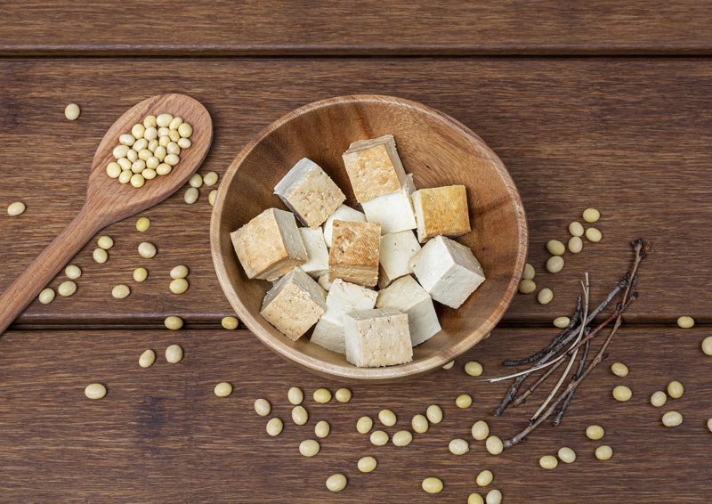 swissoja-tofu-bio-fume-cubes Cubes de Tofu Bio Fumé de Swissoja en exclusivité Gastronomie & Magasin